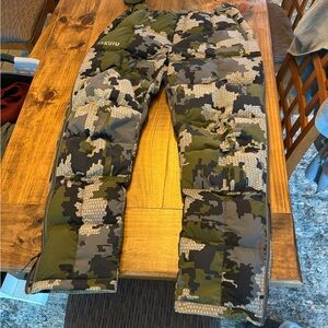 Kuiu super down pro pants